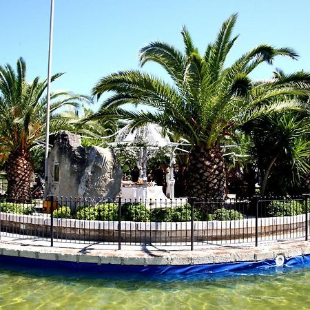 Отель Tenuta Santa Lucia Сан-Джованни-Ротондо Экстерьер фото